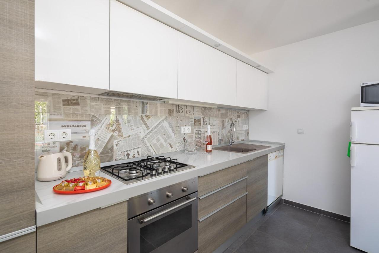 Seaside Apartment Kamelia Mimice Exterior photo